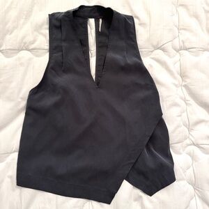 ✨ Free People Black Faux Wrap Shell – XS (Fits XS/S) ✨